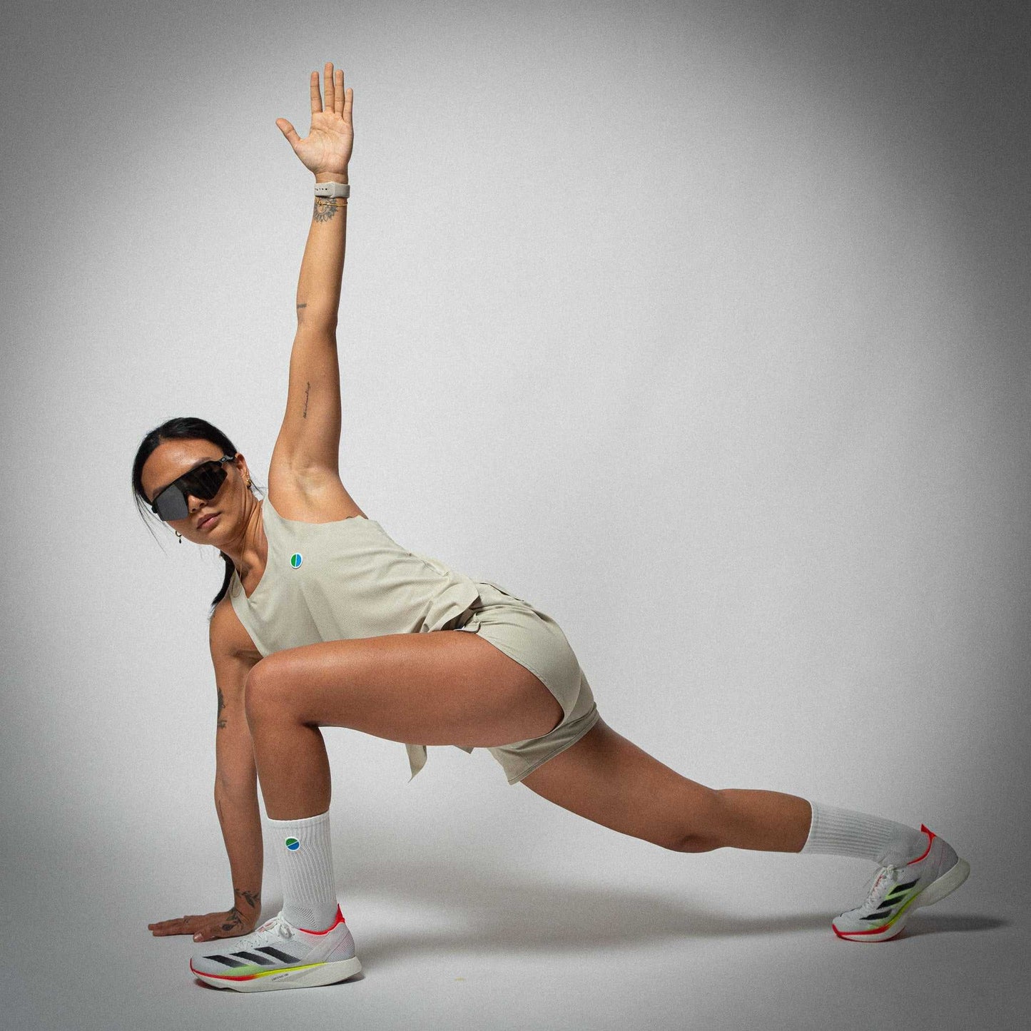 Aeria Fortis 4" WMNS Race Shorts Beige