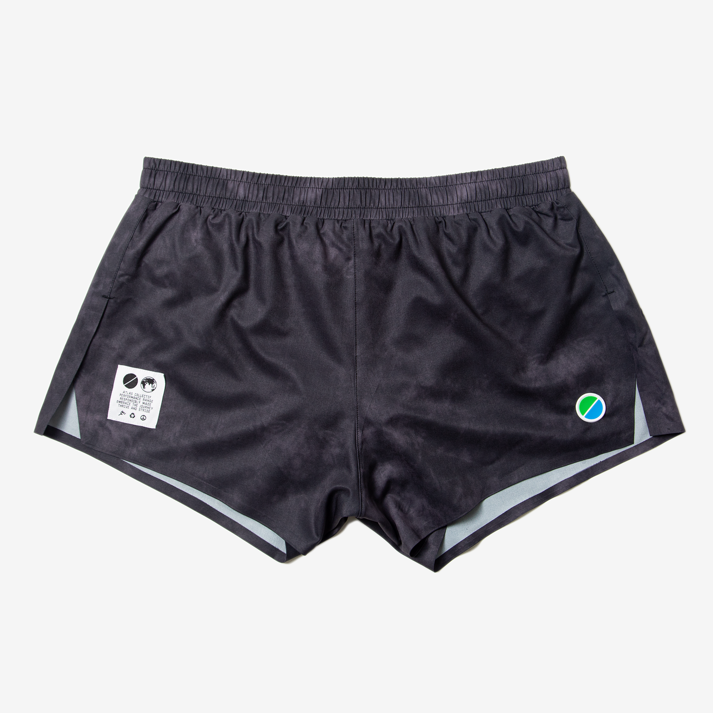 V3 Core Race 3" Shorts Black Tie-Dye for runners with reflectors and storage compartments.
