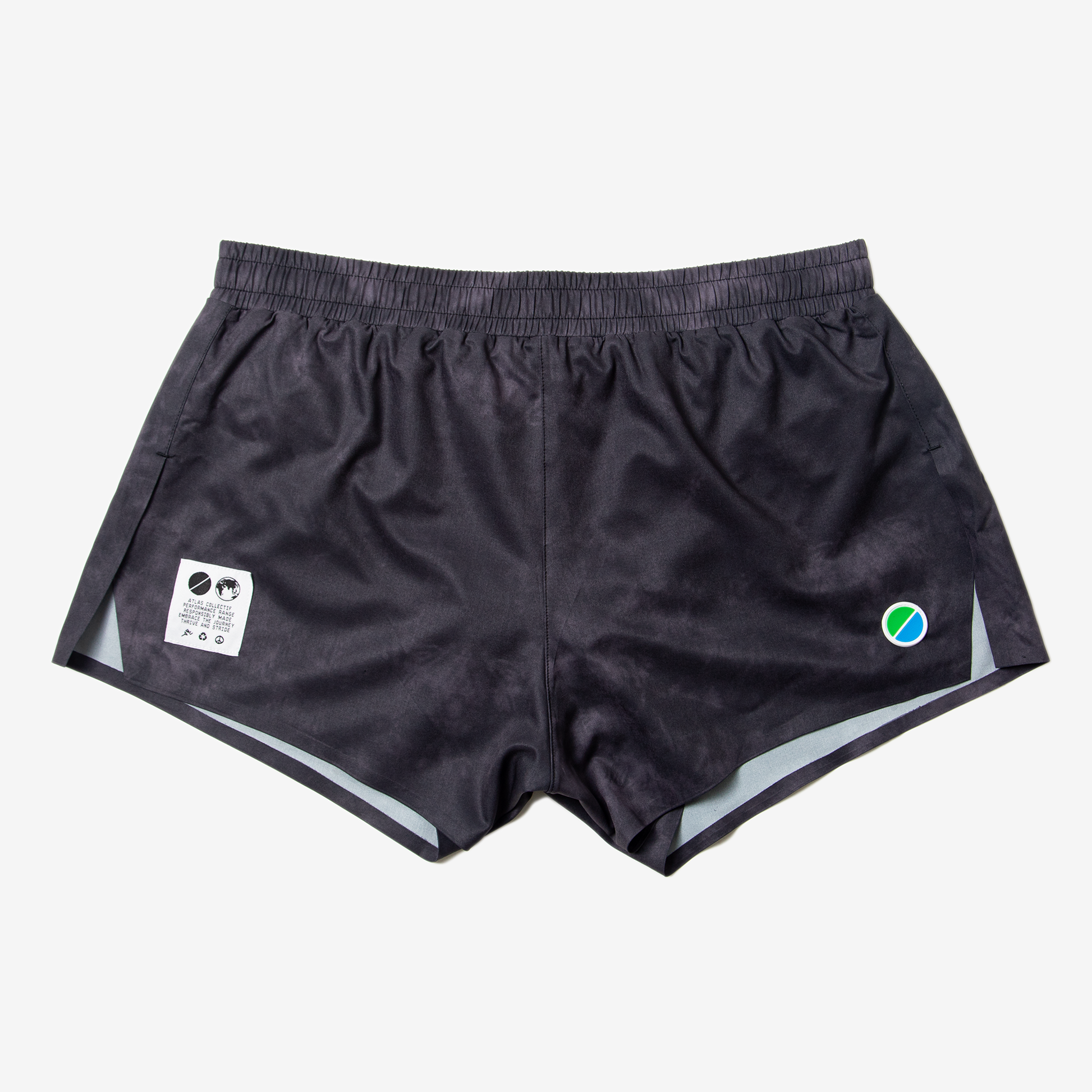 V3 Core Race 3" Shorts Black Tie-Dye for runners with reflectors and storage compartments.