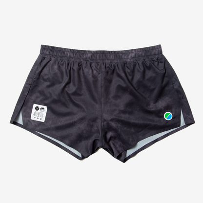 V3 Core Race 3" Shorts Black Tie-Dye for runners with reflectors and storage compartments.