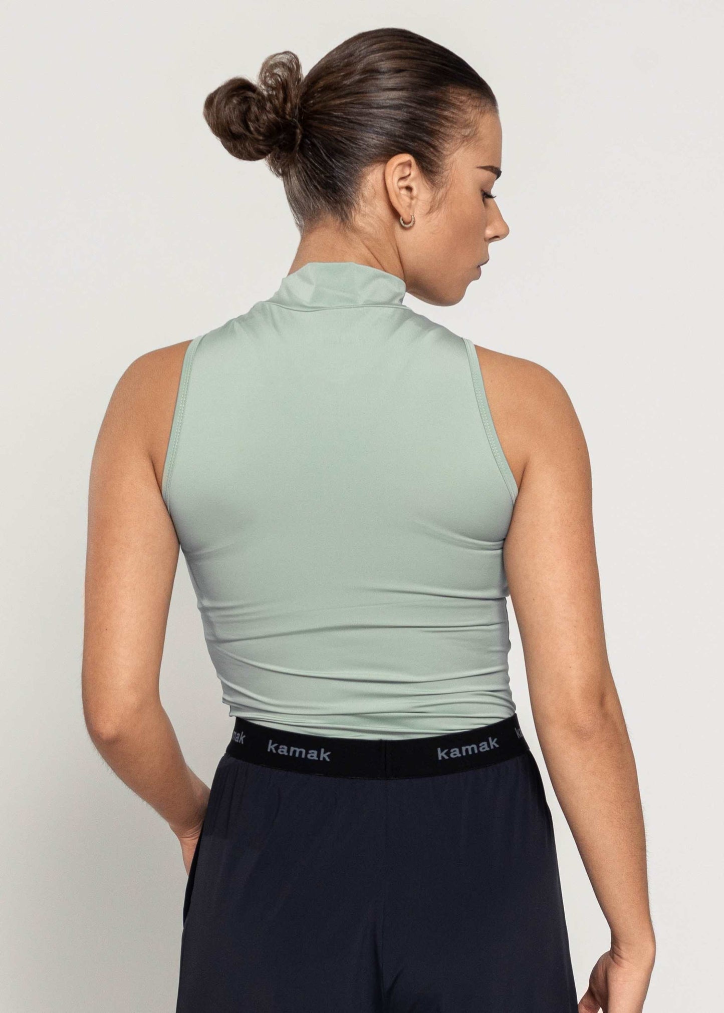 High neck Tank