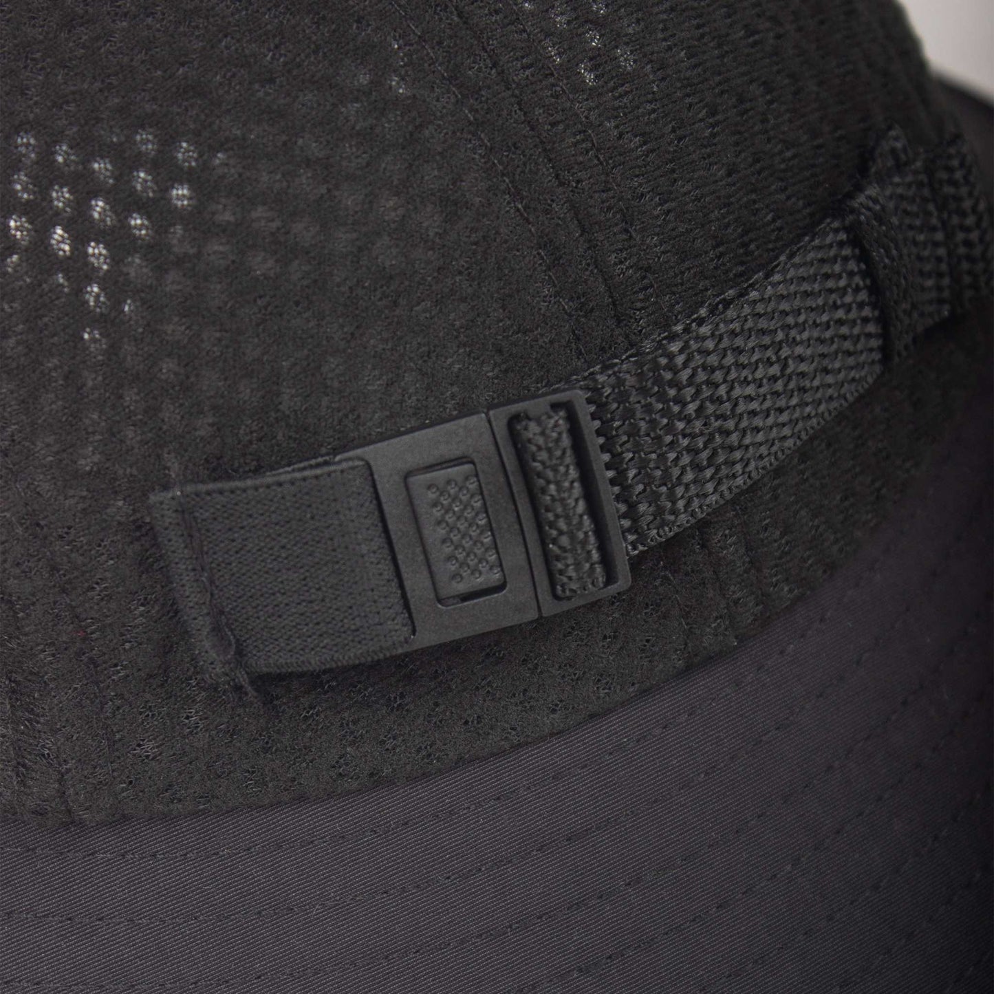Aeria Fortis Performance Bucket Hat