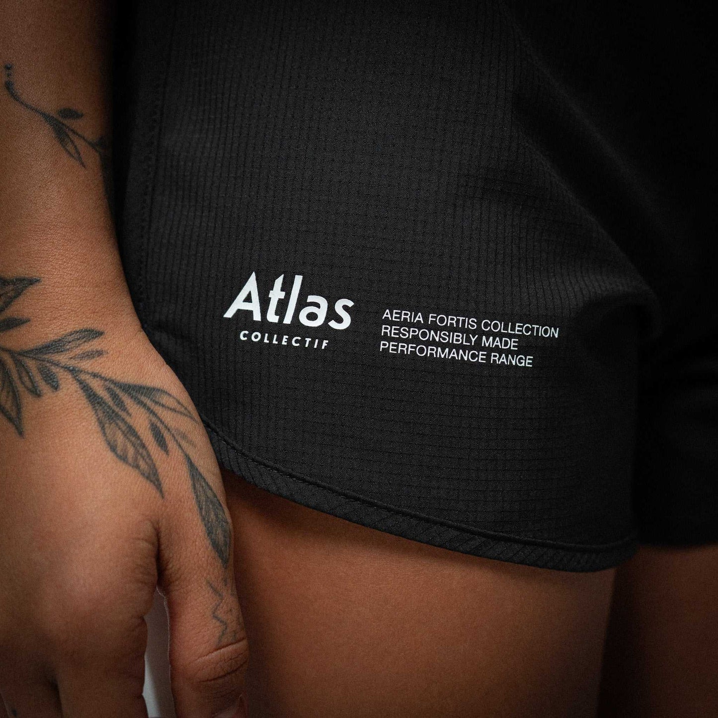 Aeria Fortis 4" WMNS Race Shorts Black