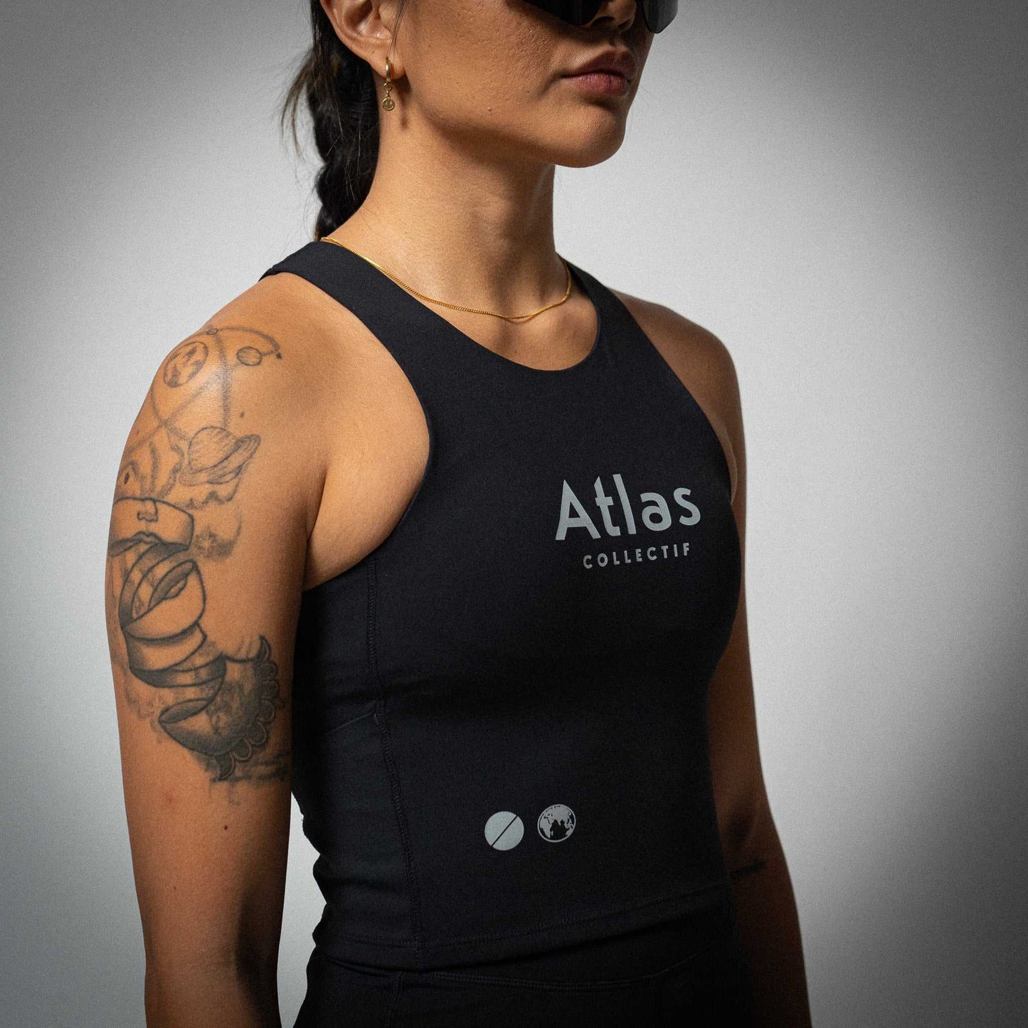 Illumi Trax WMNS Running Crop Tank Black