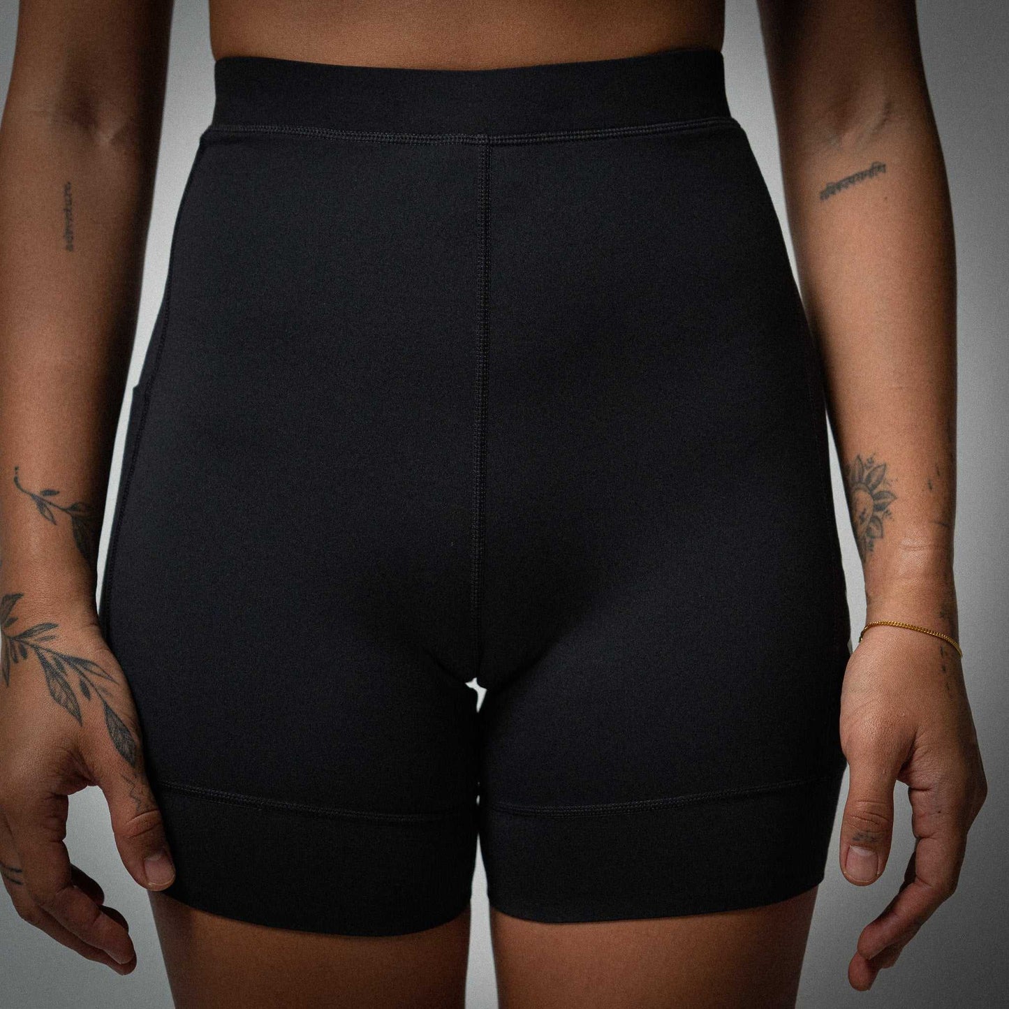 Illumi Trax WMNS Running Half Tights Black