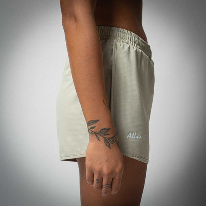 Aeria Fortis 4" WMNS Race Shorts Beige