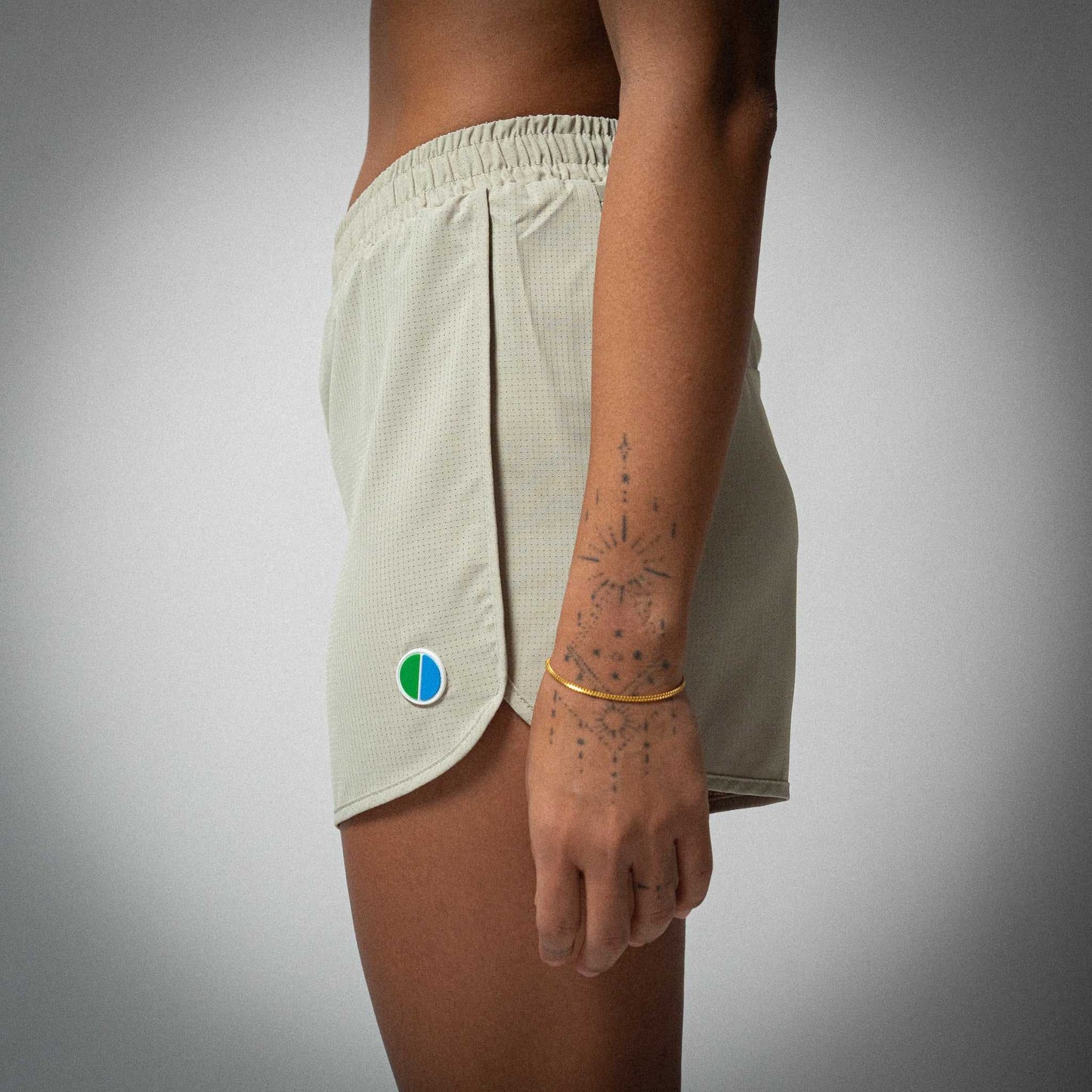 Aeria Fortis 4" WMNS Race Shorts Beige