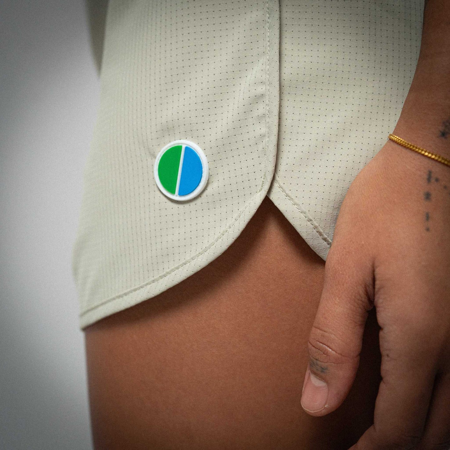 Aeria Fortis 4" WMNS Race Shorts Beige