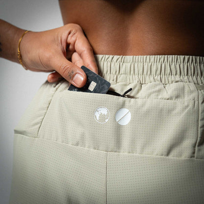 Aeria Fortis 4" WMNS Race Shorts Beige