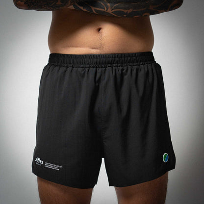 Aeria Fortis Race Shorts in black featuring seamless design and zipped pocket.