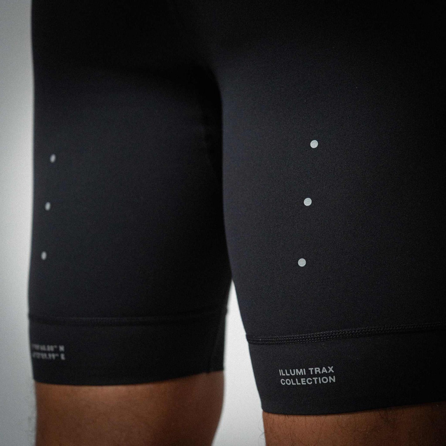 Illumi Trax Half Running Tights Black