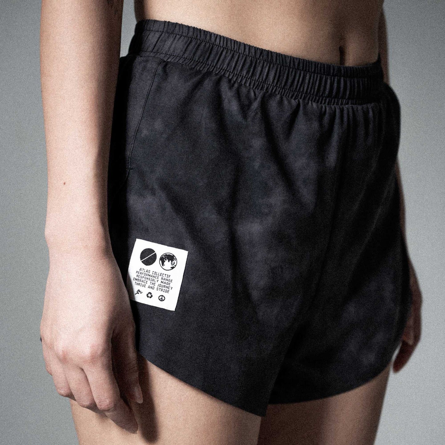 V3 Core WMNS 3" Shorts Black Tie-Dye