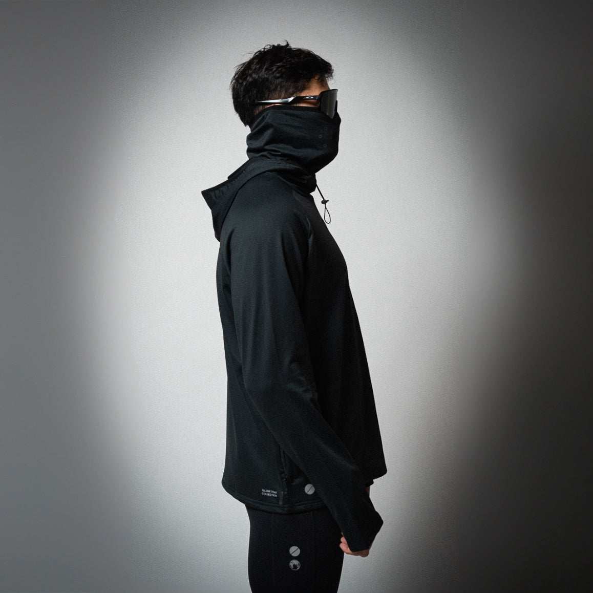 Illumi Trax Running Balaclava Hoodie Black