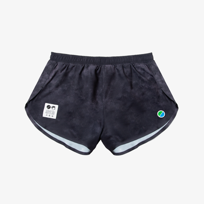 V3 Core WMNS black tie-dye running shorts with recycled polyester and reflective details.